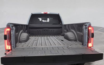 2025 Ford F-450SD Platinum DRW