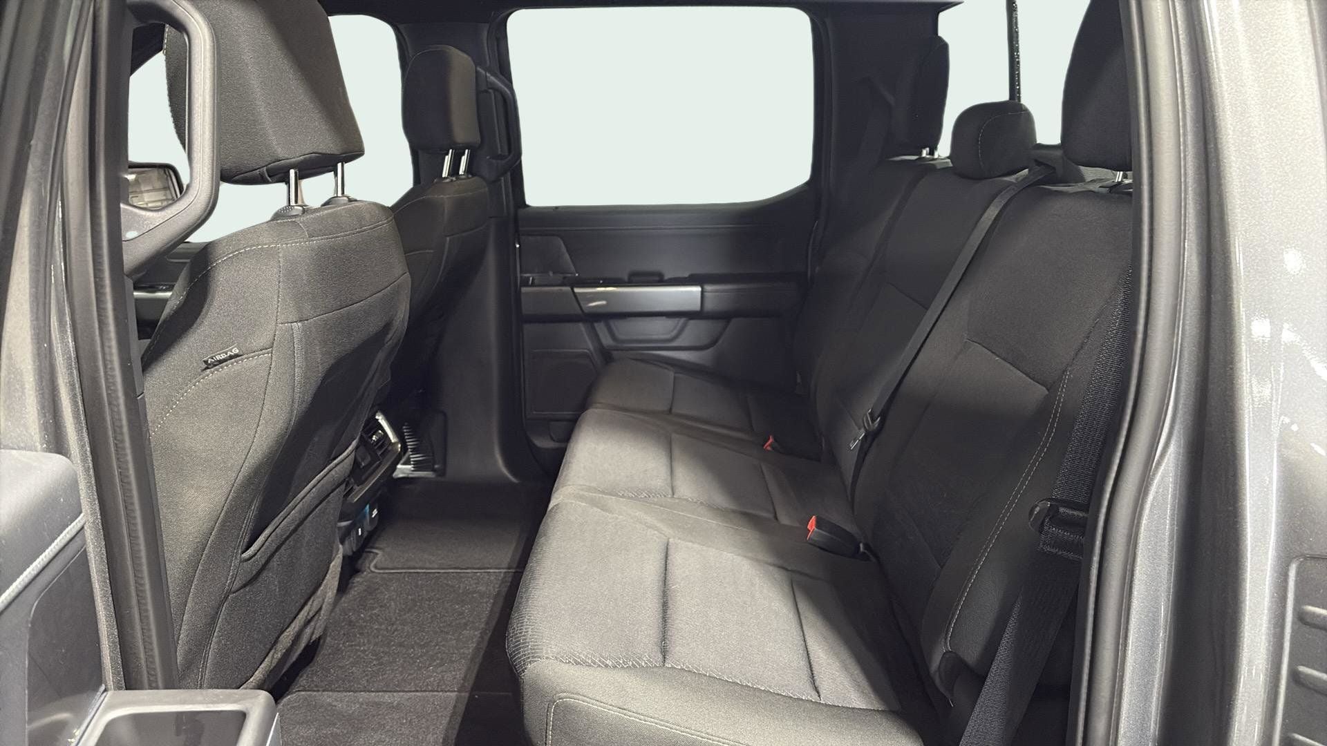 2023 Ford F-150 Base