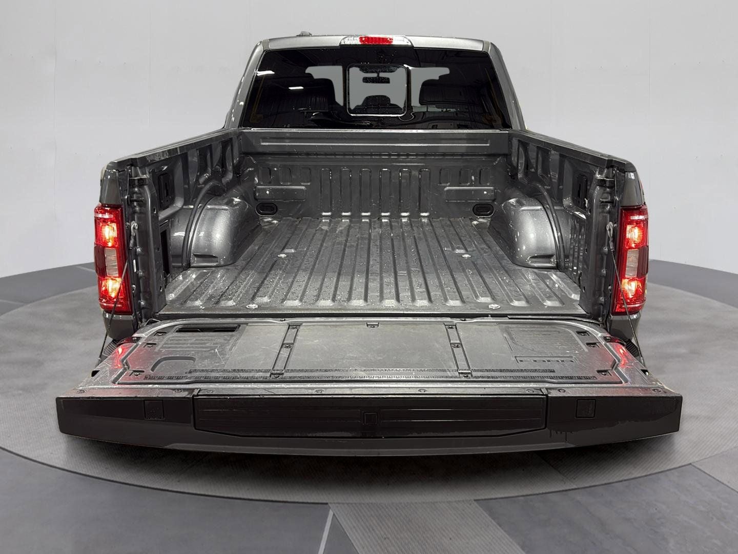 2023 Ford F-150 Base