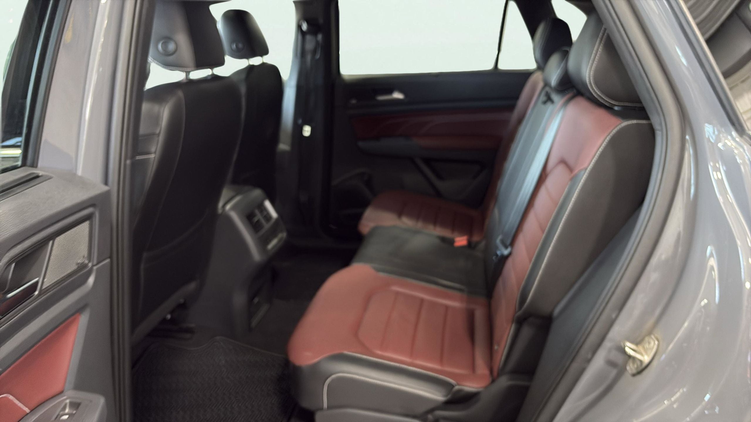 2021 Volkswagen Atlas Cross Sport 3.6L V6 SEL Premium R-Line