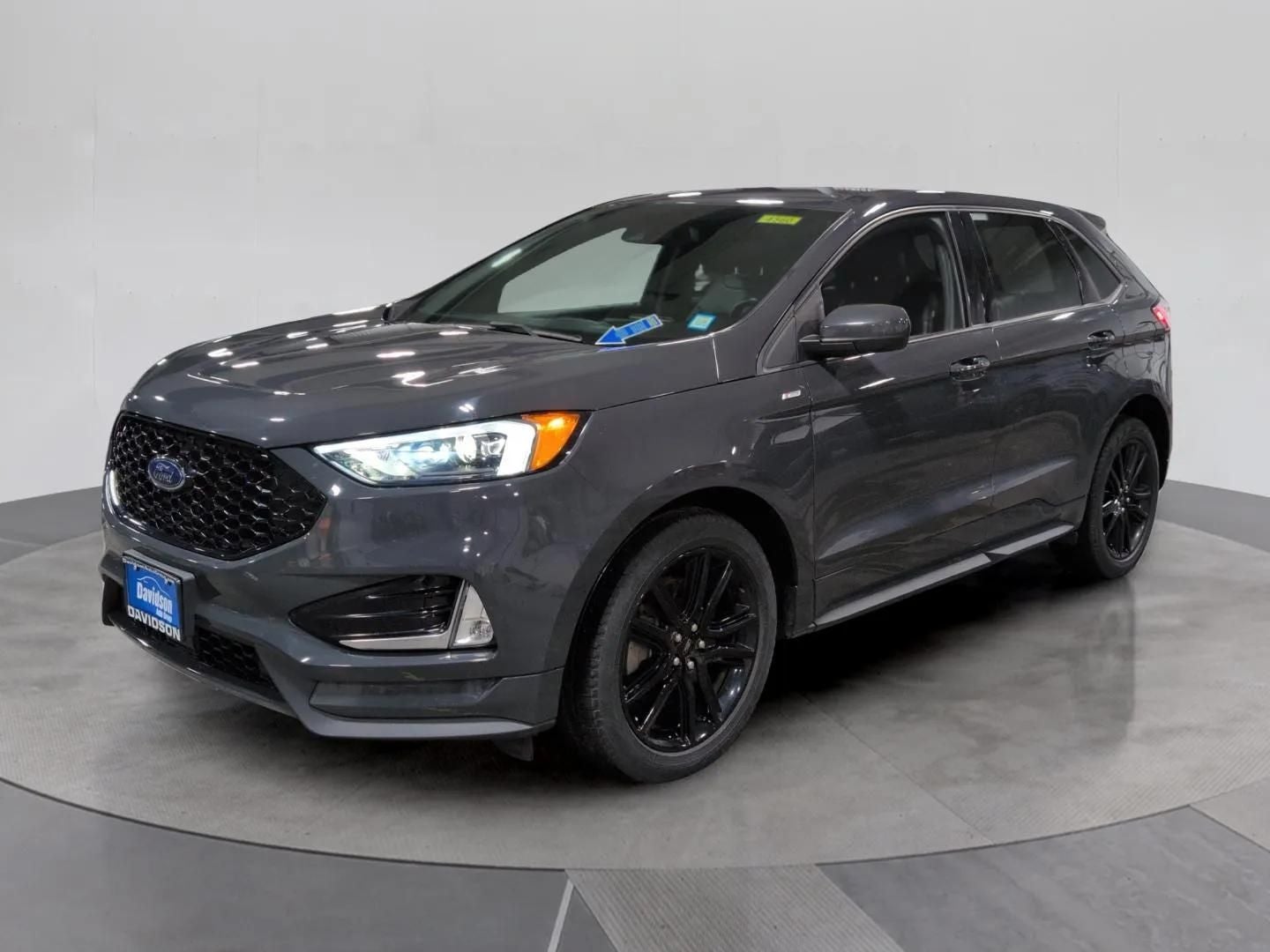 2021 Ford Edge ST Line
