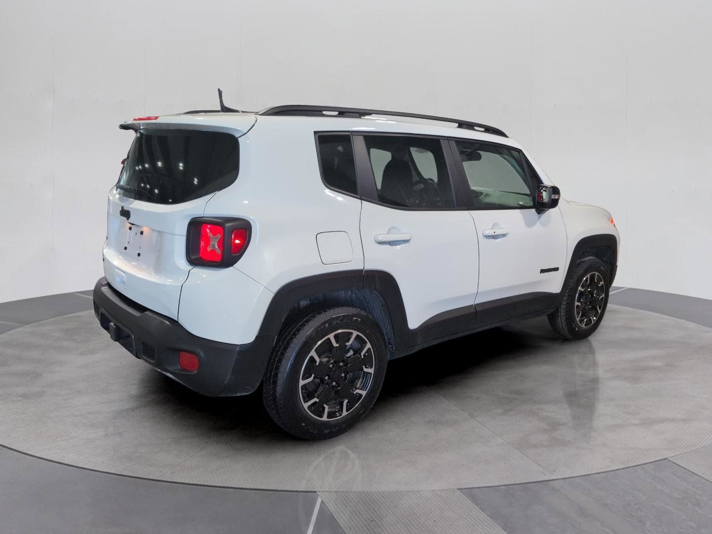 2023 Jeep Renegade Base