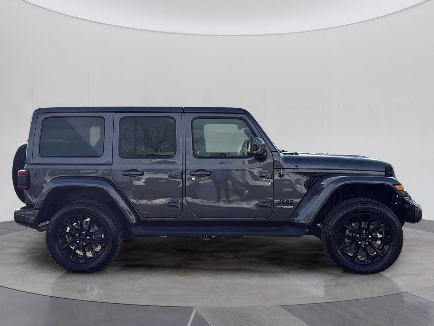 2021 Jeep Wrangler Unlimited Sahara High Altitude