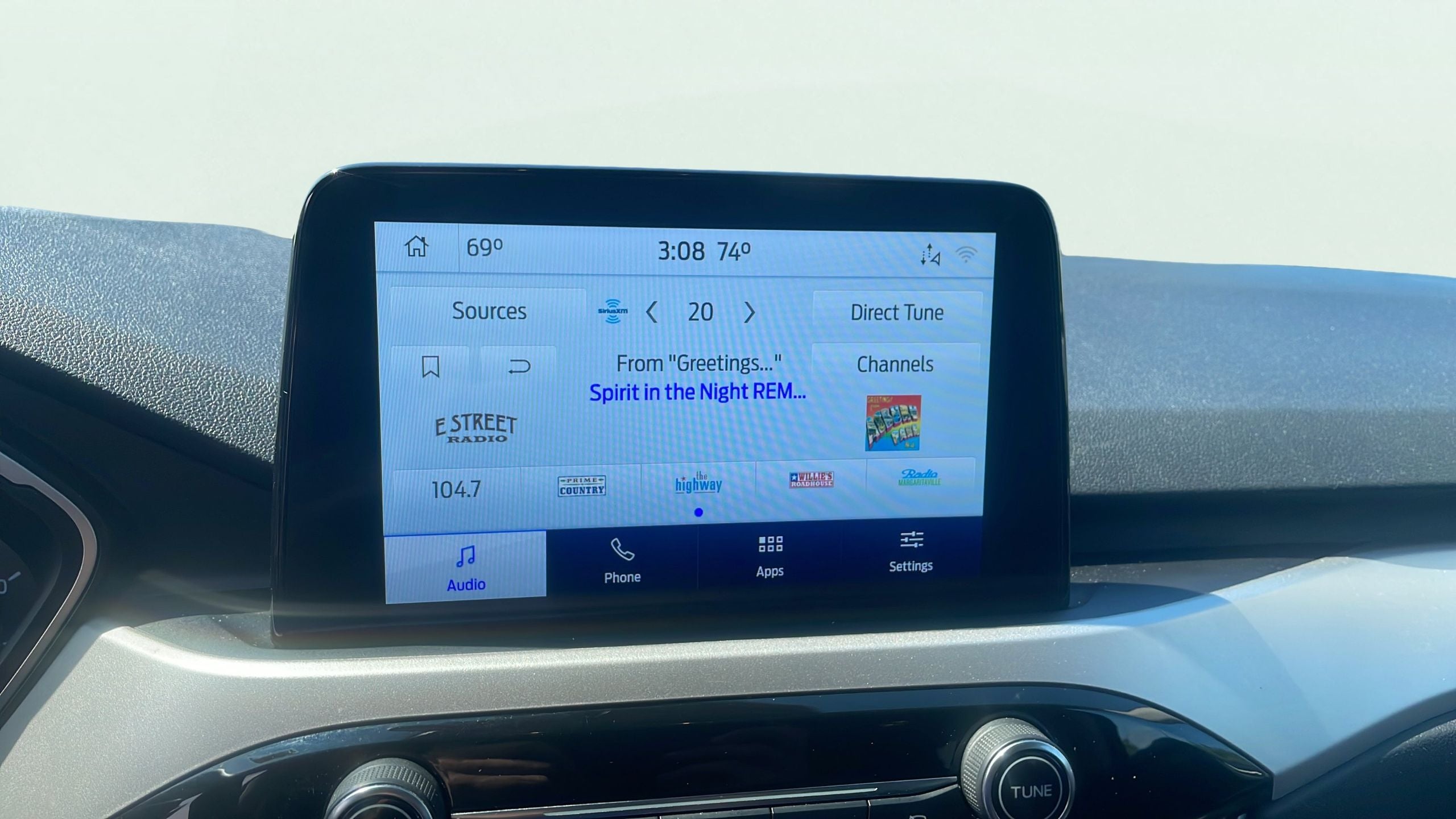 2020 Ford Escape SE