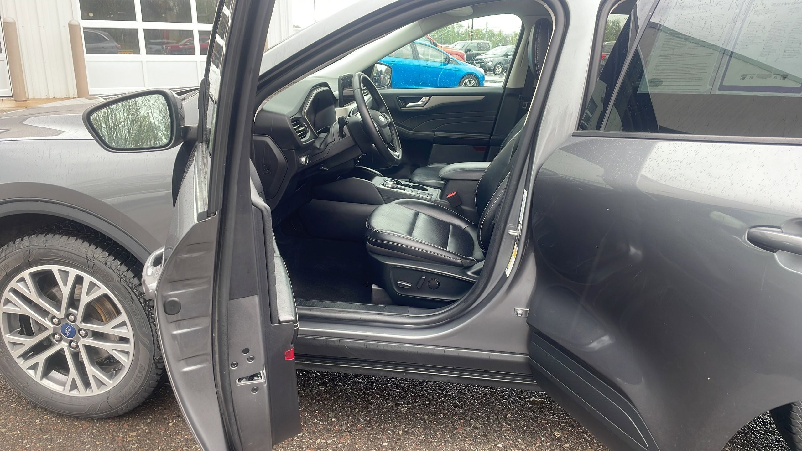 2022 Ford Escape SEL