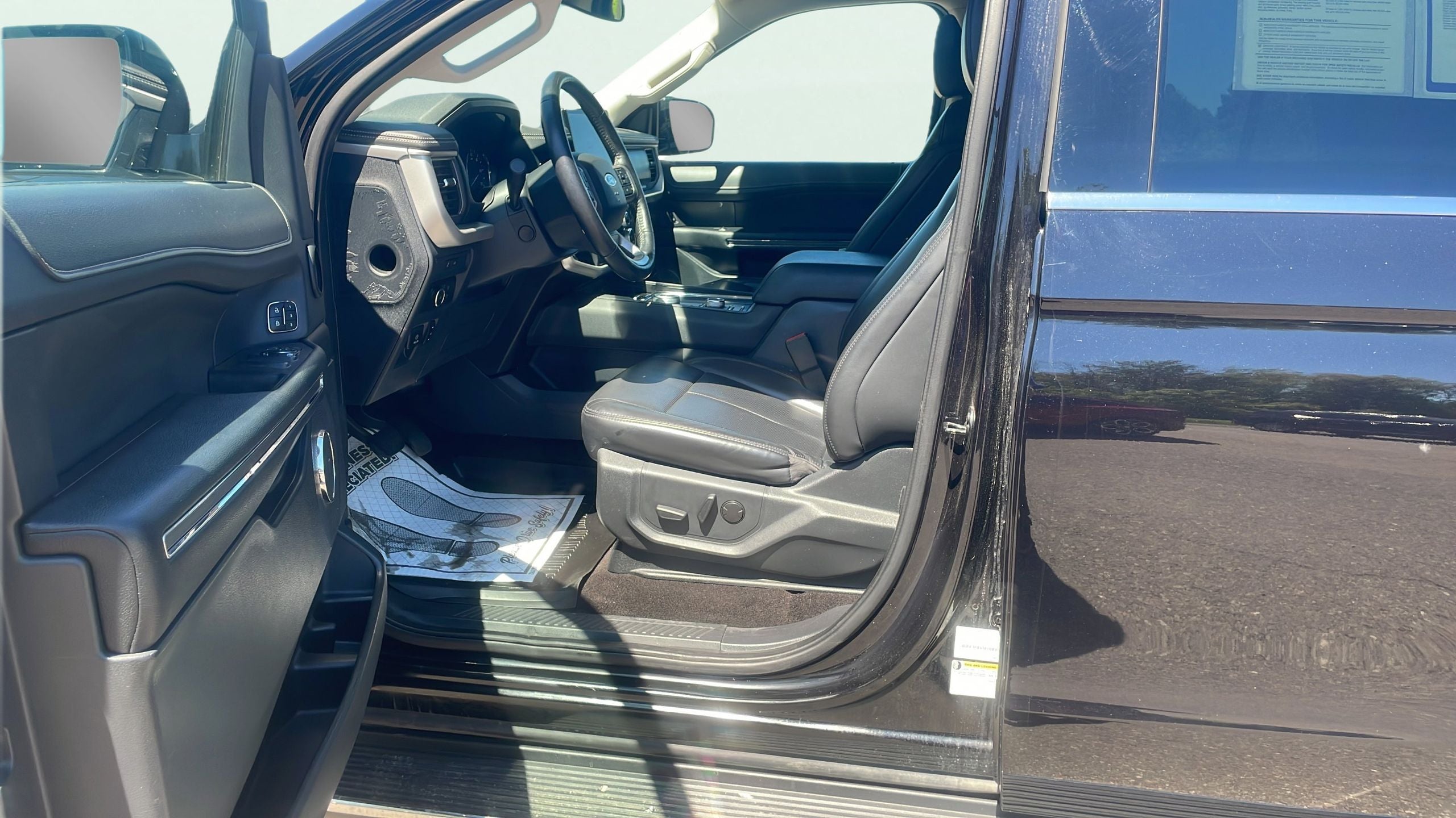 2022 Ford Expedition XLT