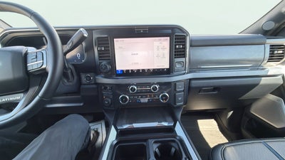 2025 Ford F-250SD Platinum