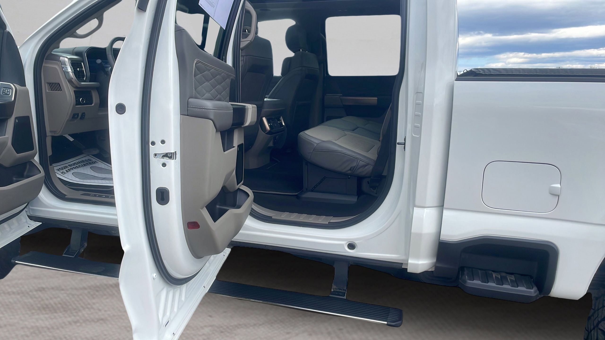 2026 Ford F-350SD Platinum