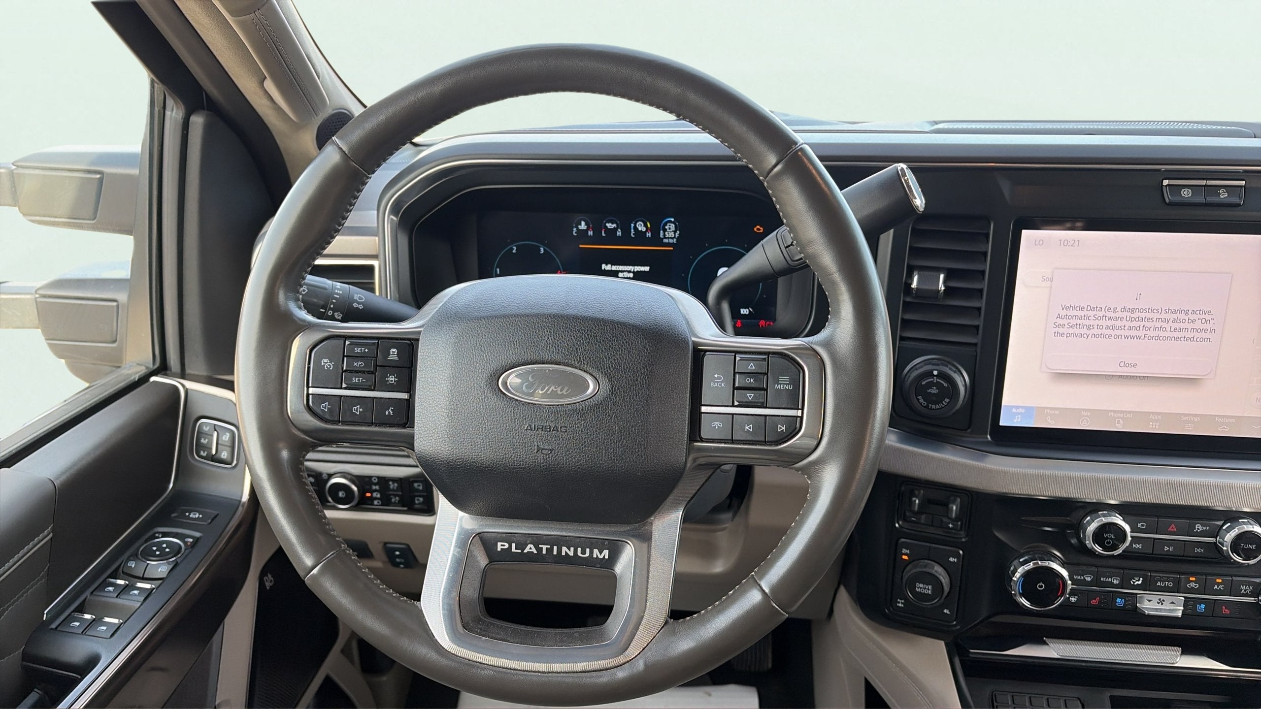 2025 Ford F-350SD Platinum