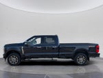 2025 Ford F-350SD Platinum