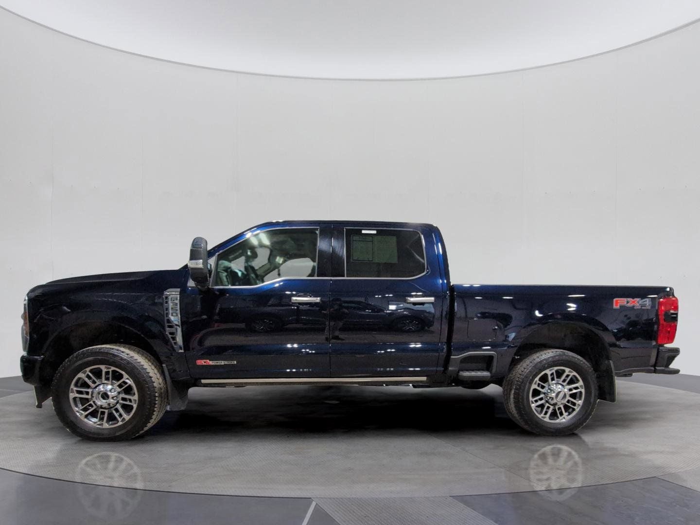 2025 Ford F-350SD Platinum