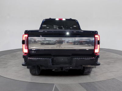 2025 Ford F-350SD Platinum