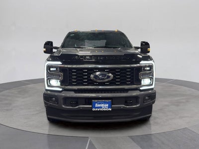 2025 Ford F-350SD Platinum DRW