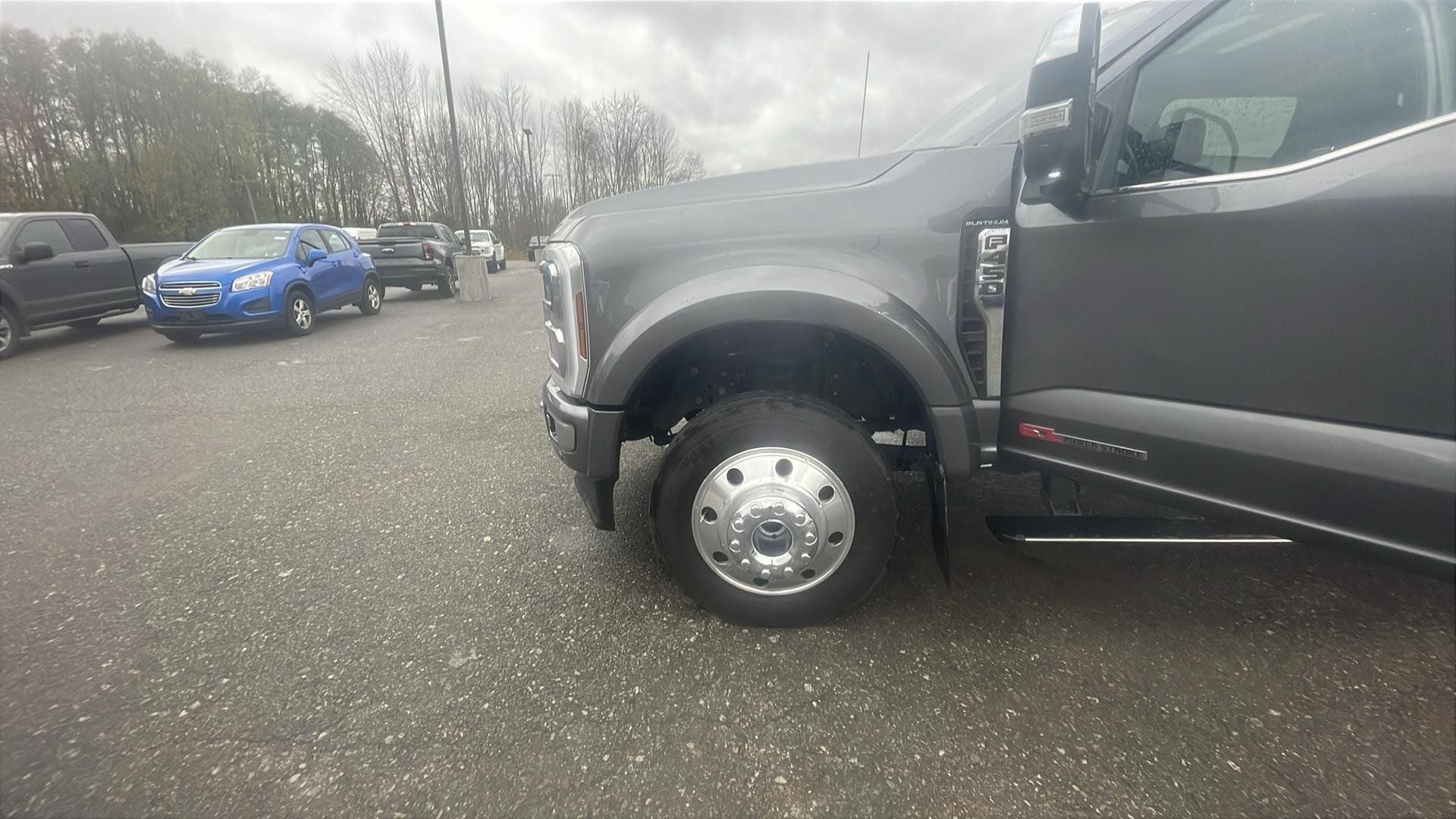 2024 Ford F-450SD Platinum DRW
