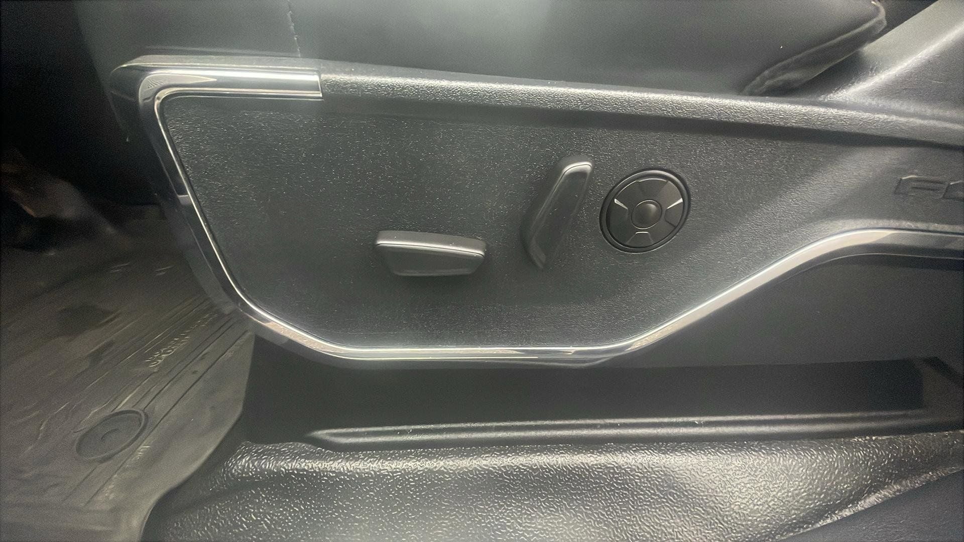 2024 Ford F-450SD Platinum DRW