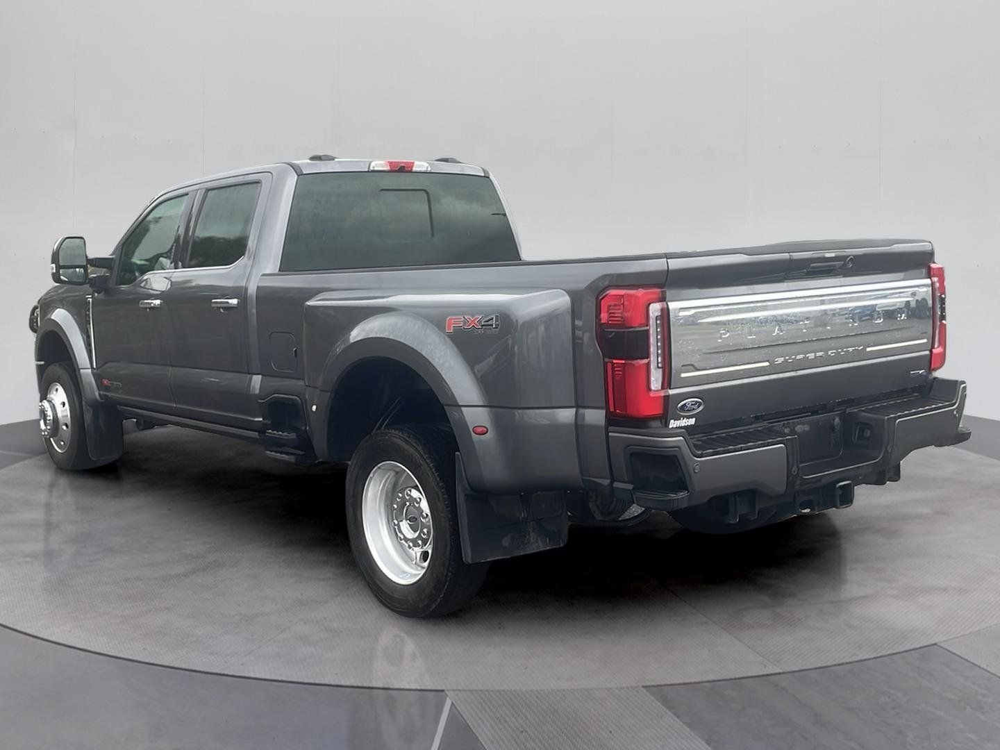 2024 Ford F-450SD Platinum DRW