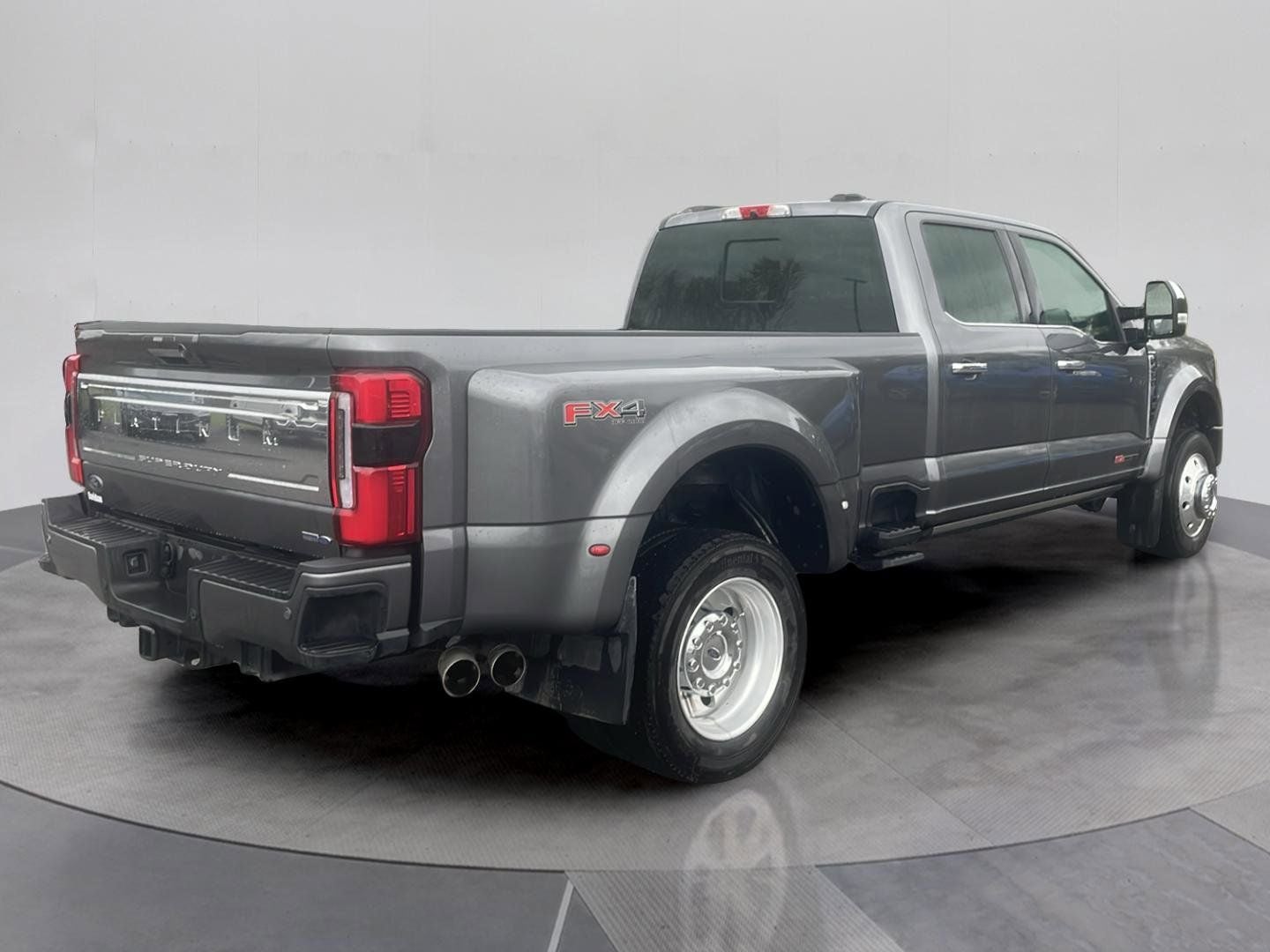 2024 Ford F-450SD Platinum DRW