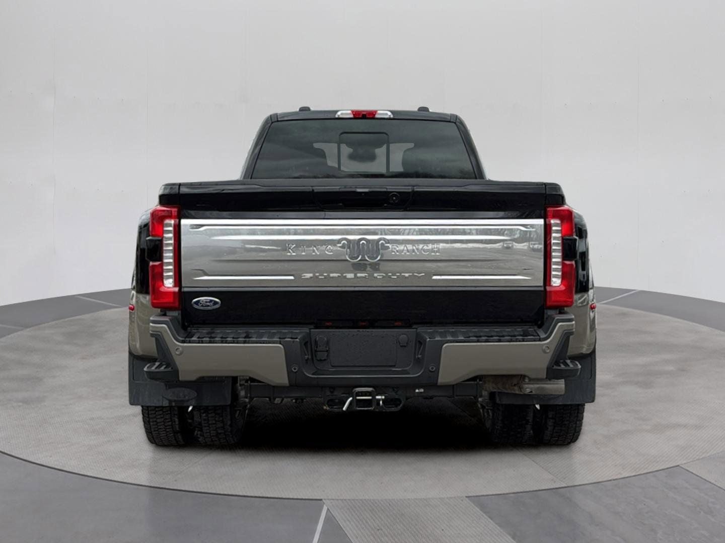 2026 Ford F-450SD King Ranch DRW