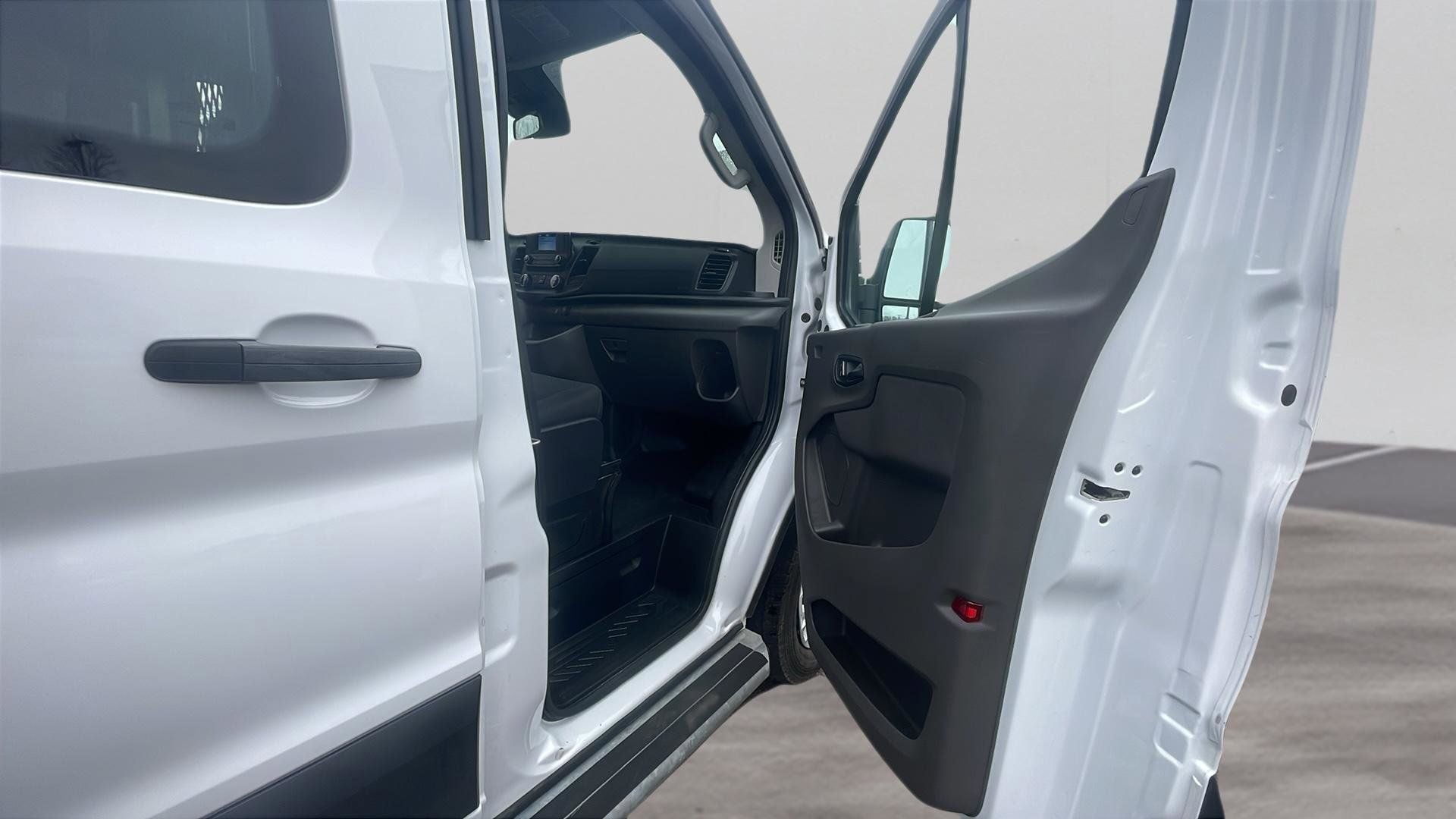 2024 Ford Transit-250 Base