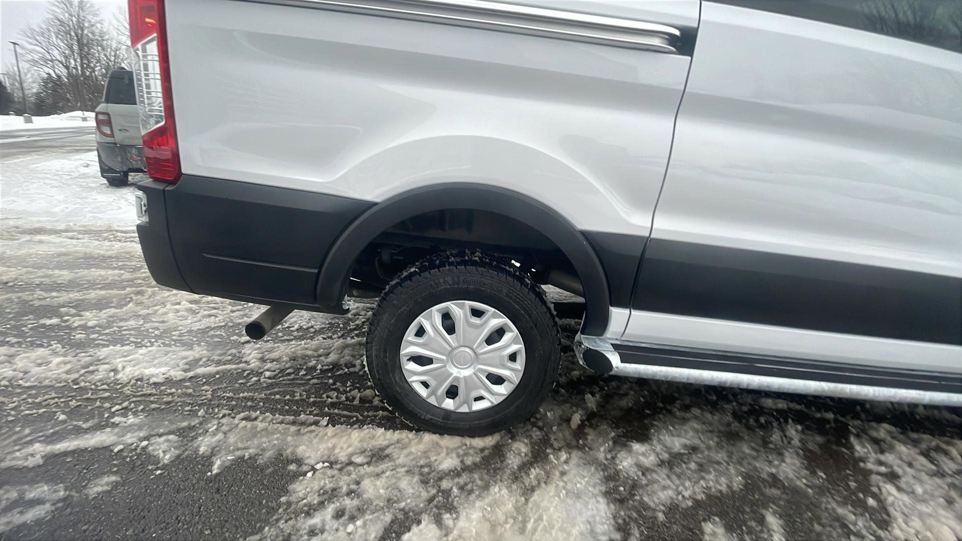 2024 Ford Transit-250 Base