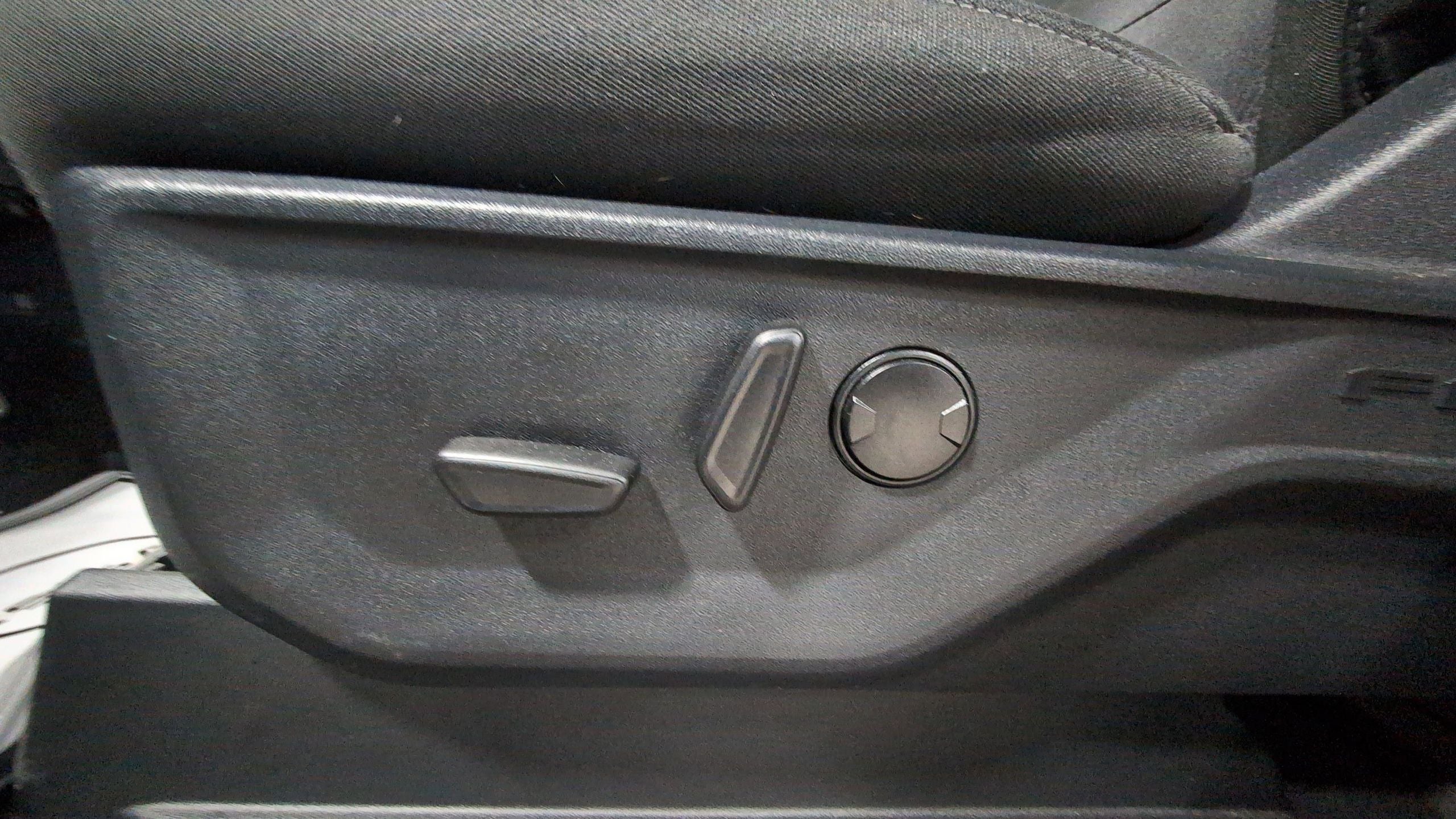 2023 Ford F-150 Base