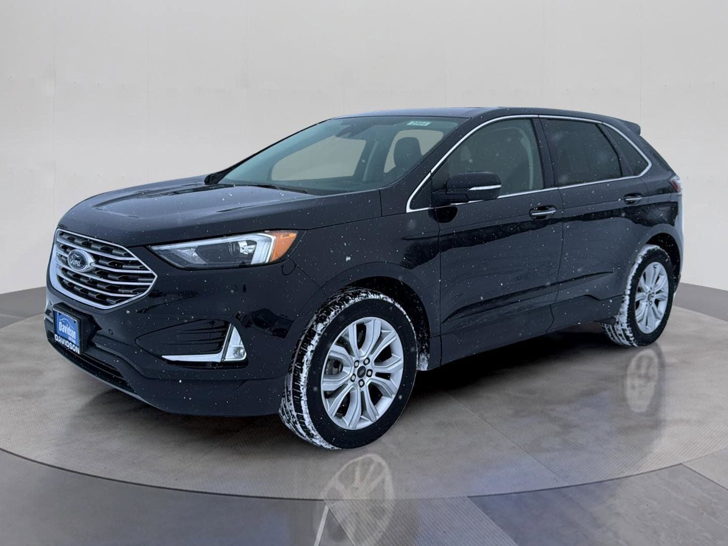 2023 Ford Edge Titanium