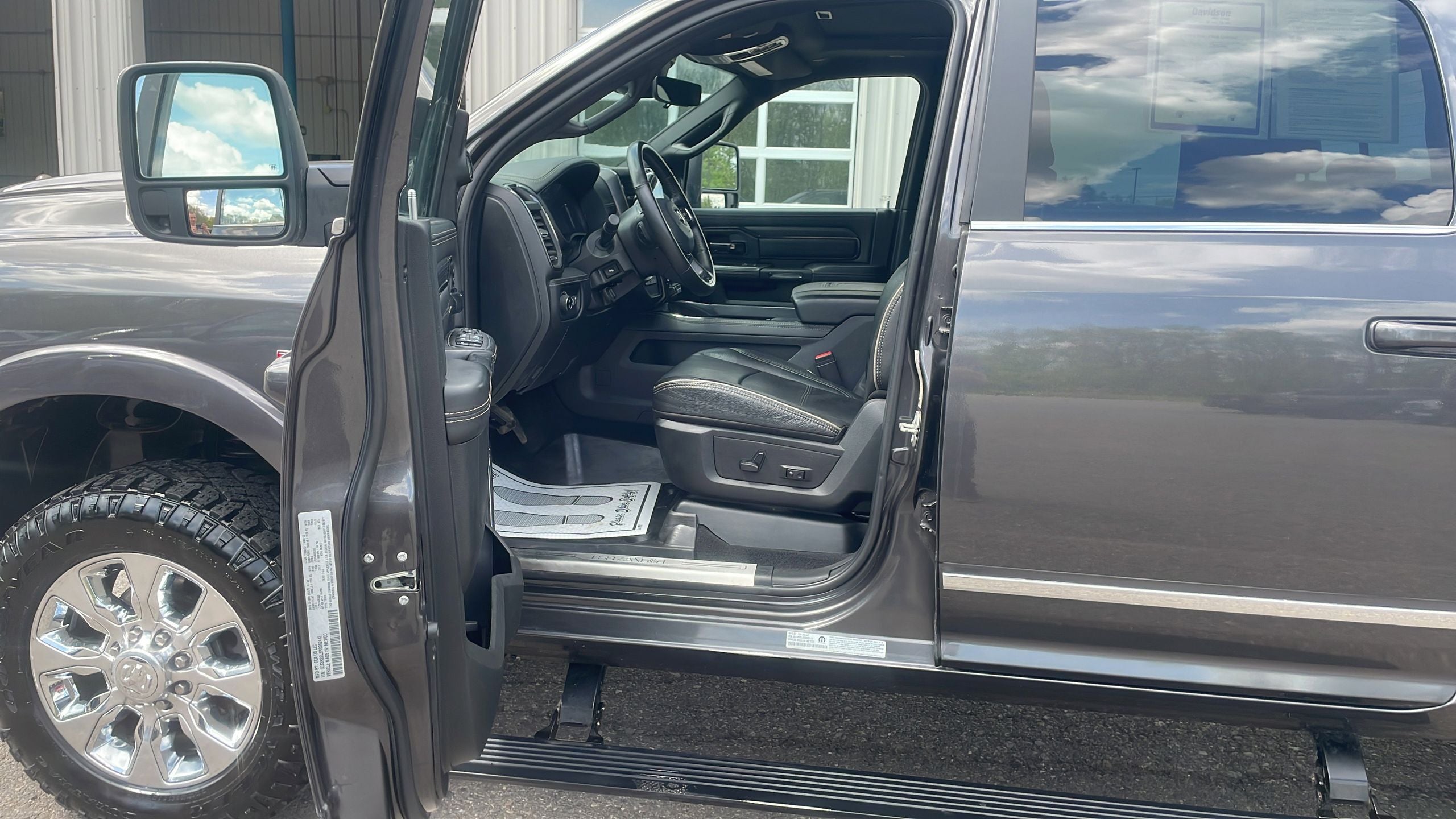 2024 RAM 3500 Limited