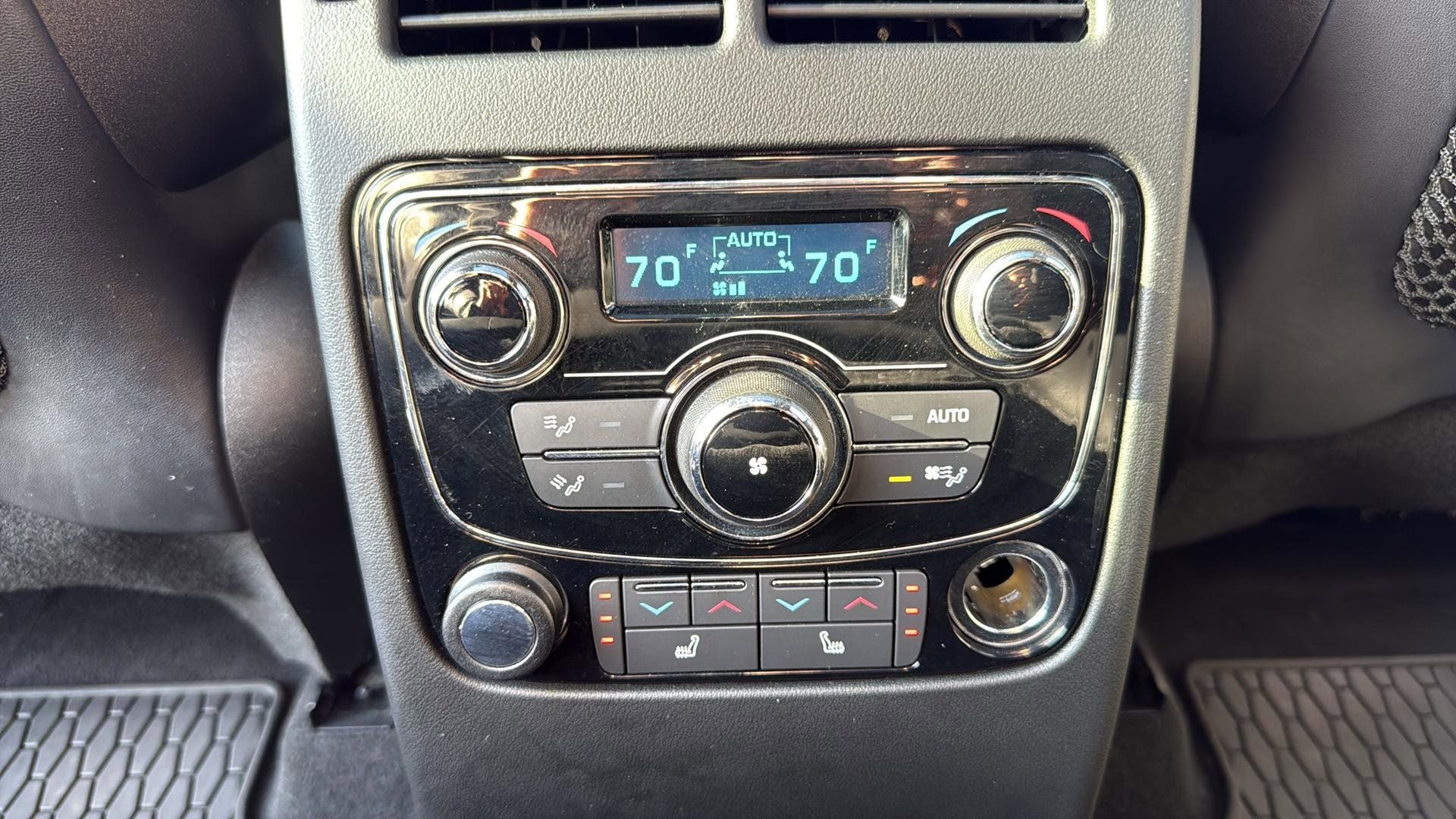 2020 Jaguar F-PACE SVR