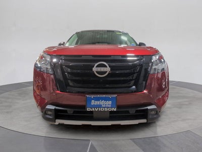 2023 Nissan Pathfinder Platinum