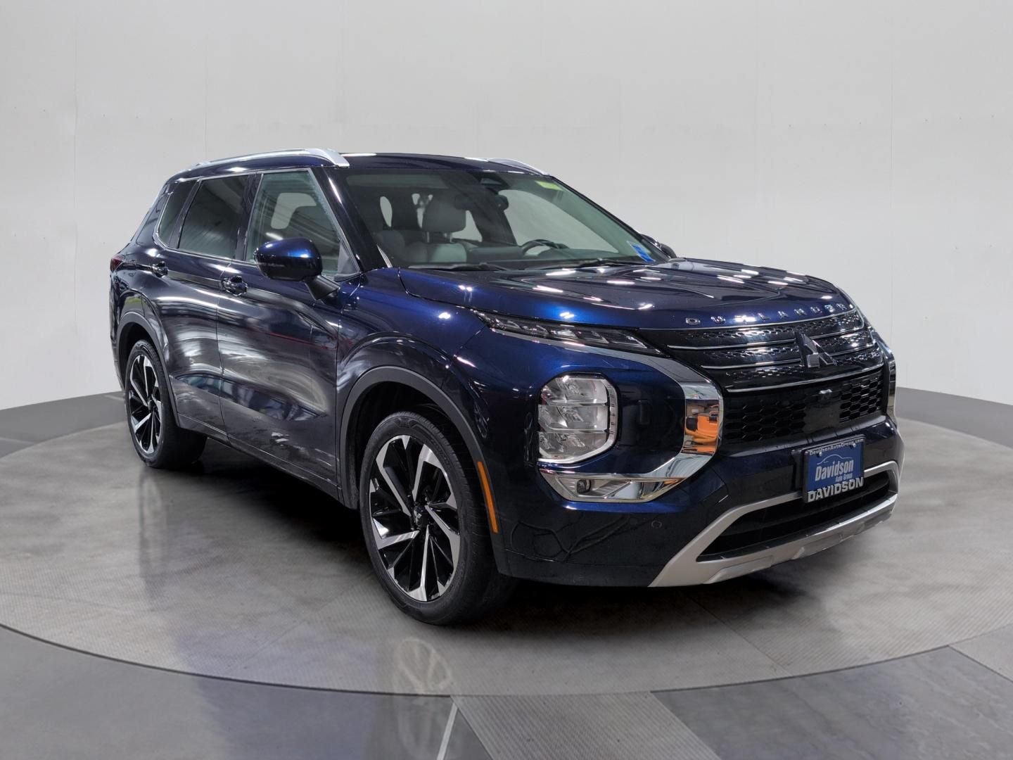 2022 Mitsubishi Outlander SEL