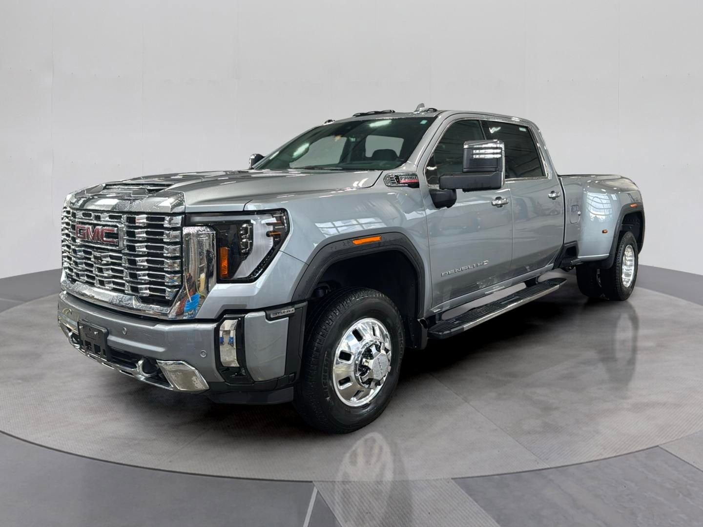 2024 GMC Sierra 3500 HD Denali