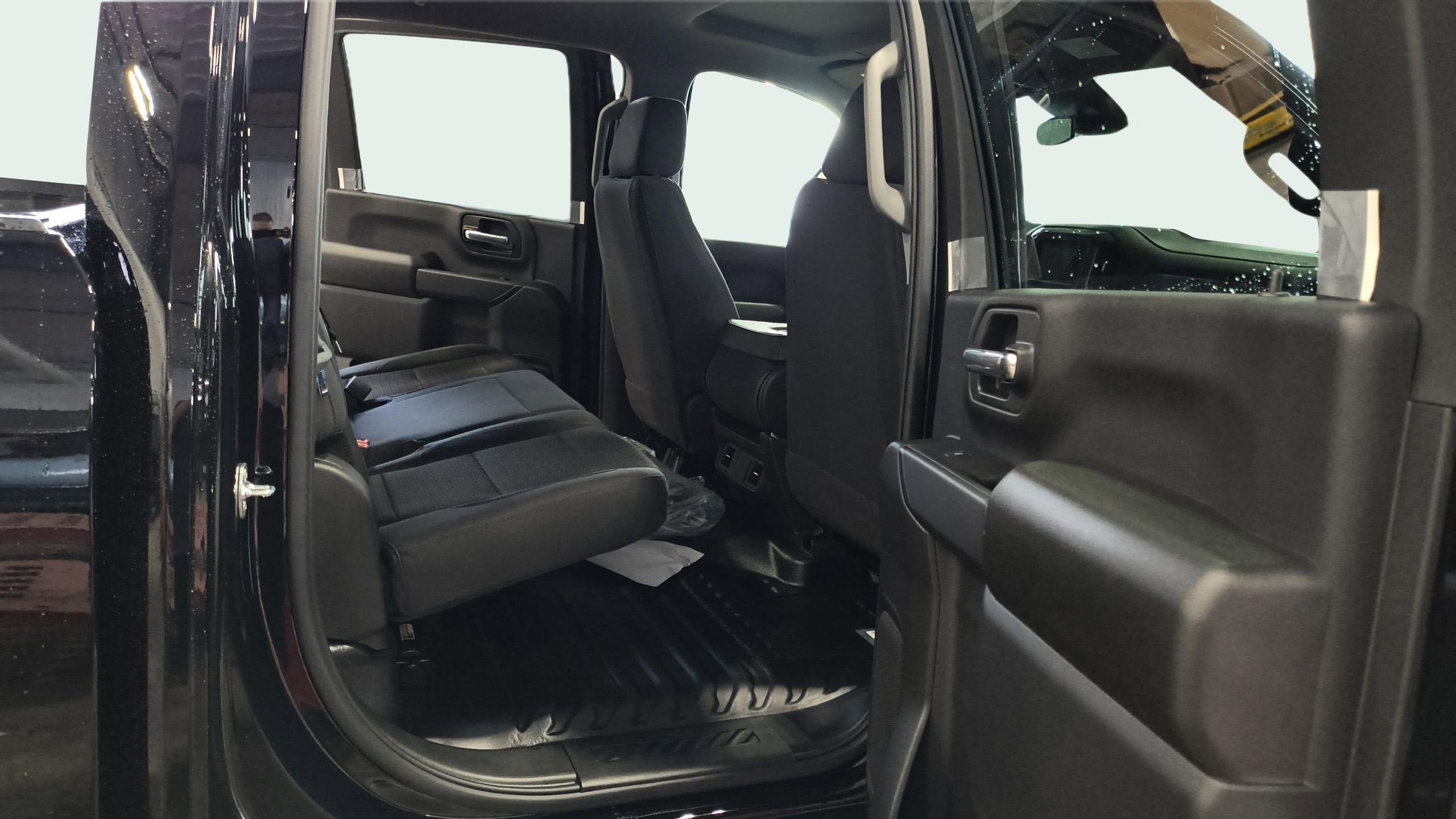 2025 GMC Sierra 2500 HD Pro