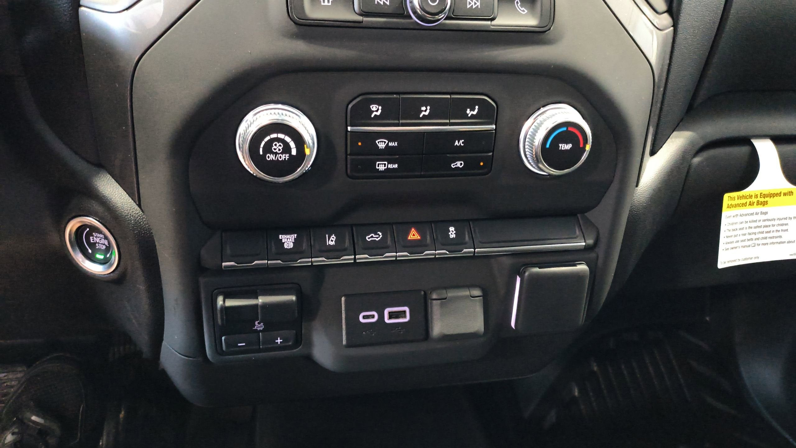 2025 GMC Sierra 2500 HD Pro