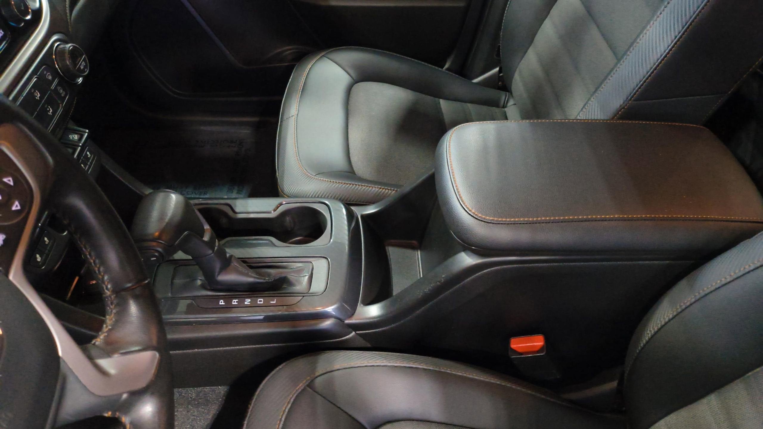 2021 GMC Canyon AT4 - Cloth