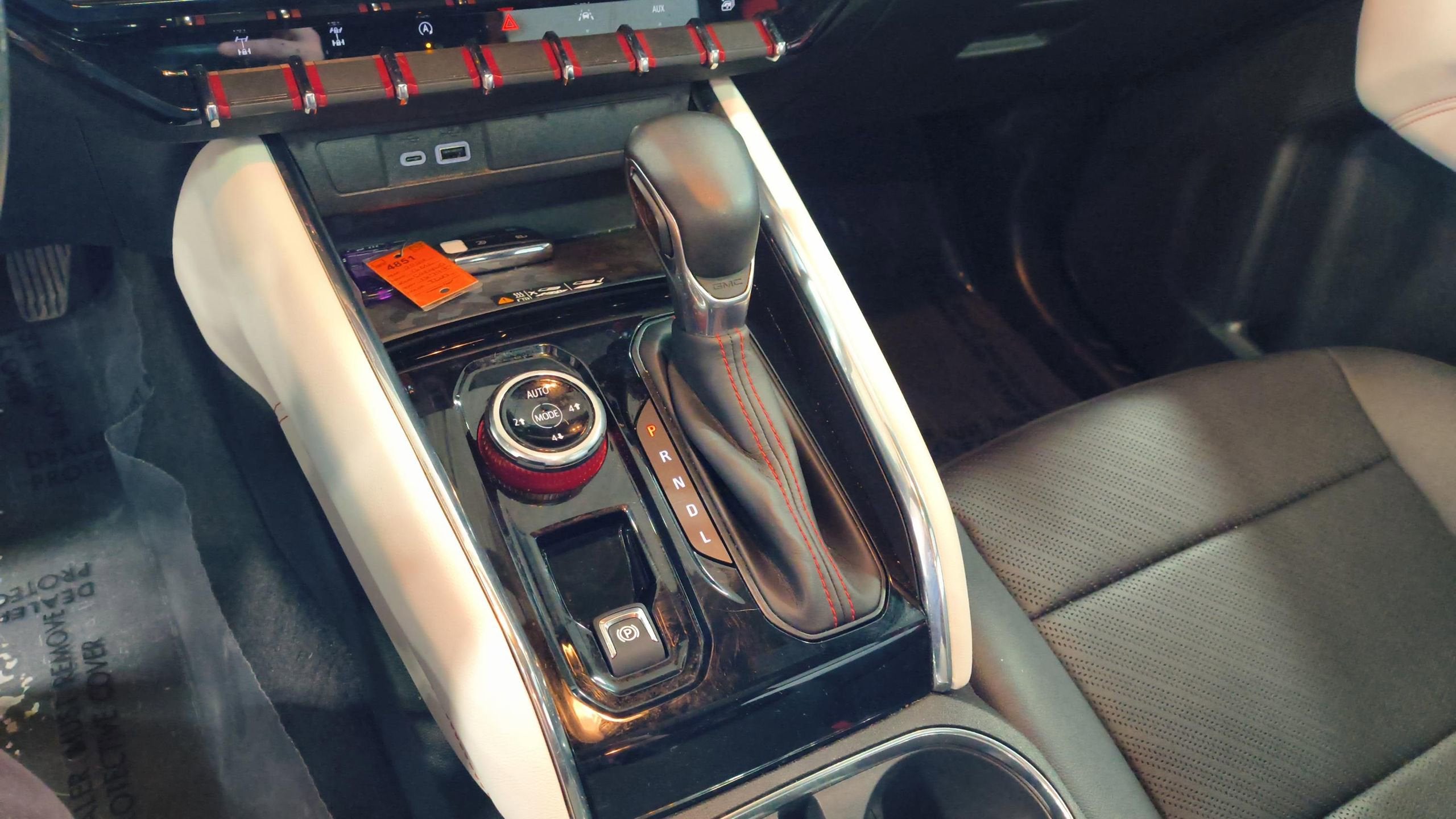 2024 GMC Canyon AT4X