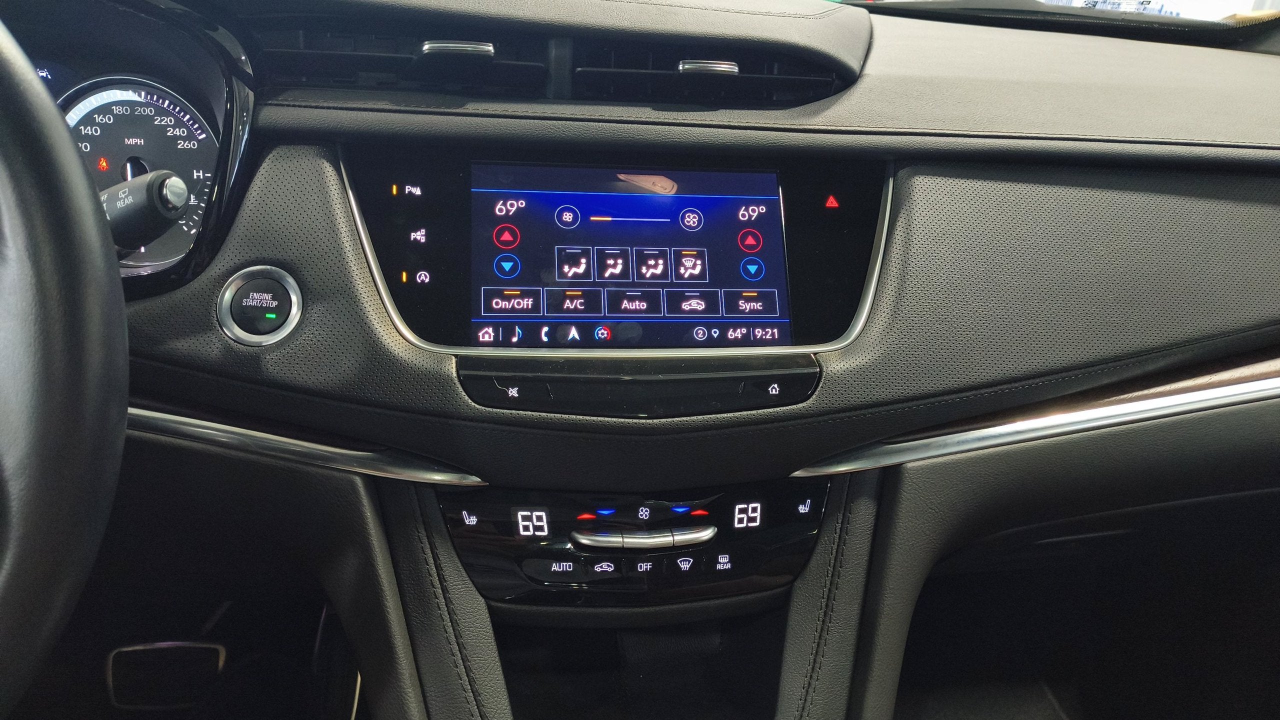 2024 Cadillac XT5 Sport