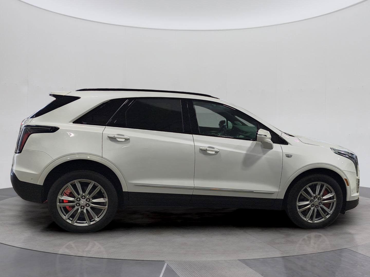 2024 Cadillac XT5 Sport