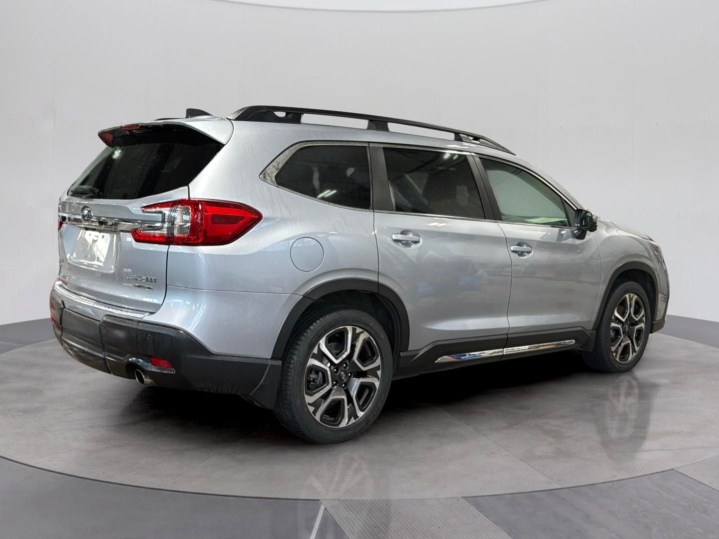 2023 Subaru ASCENT Base