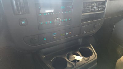 2025 GMC Savana Cutaway 3500 1WT