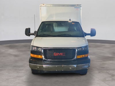 2025 GMC Savana Cutaway 3500 1WT