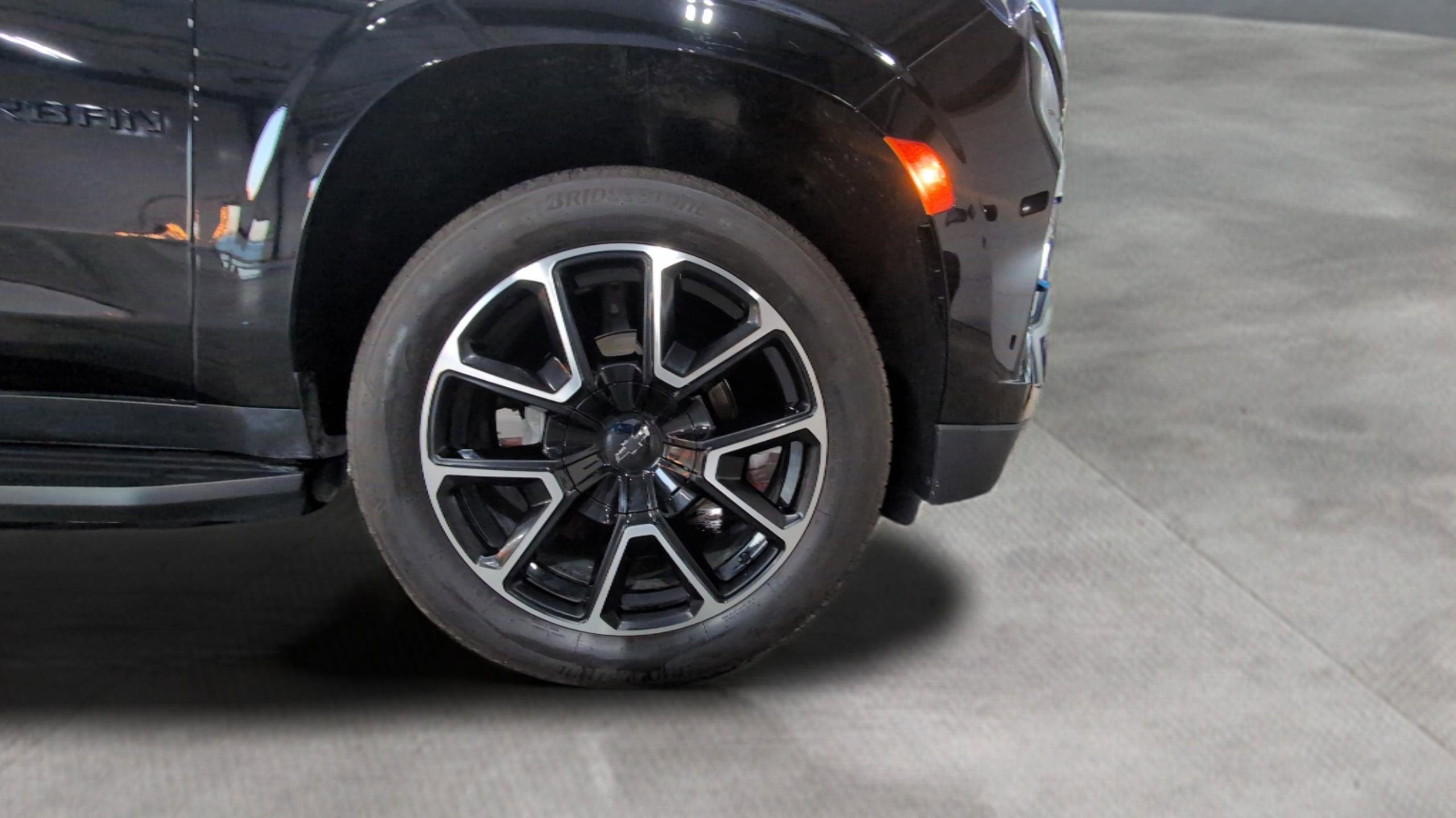 2024 Chevrolet Suburban RST