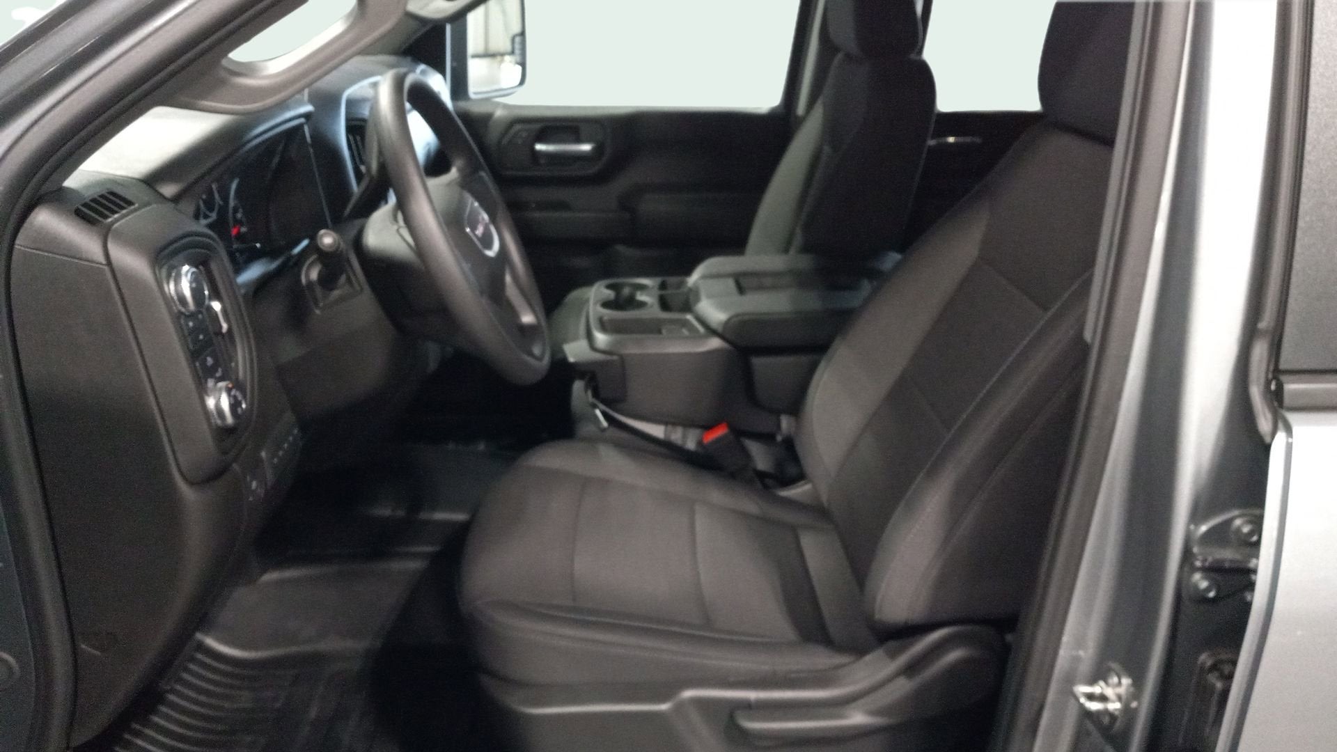 2024 GMC Sierra 2500 HD Pro