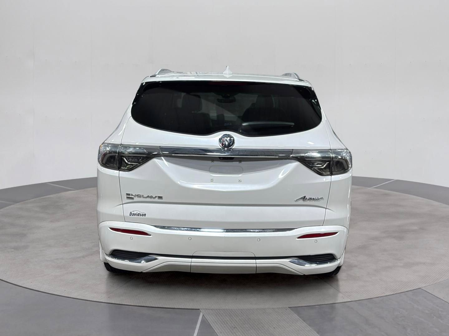 2022 Buick Enclave Avenir