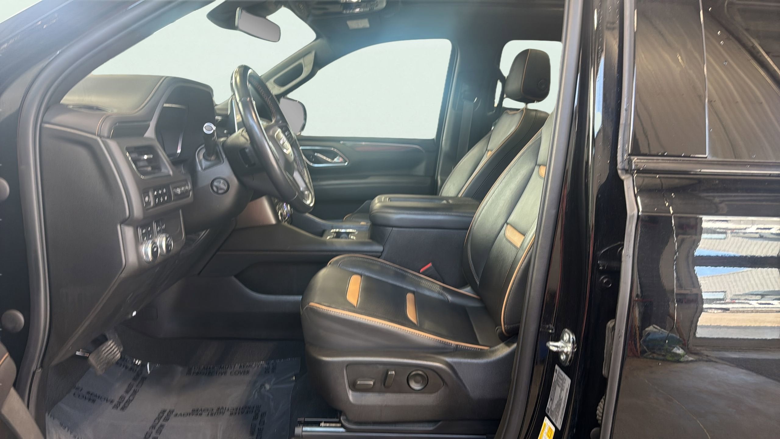 2023 GMC Yukon XL AT4