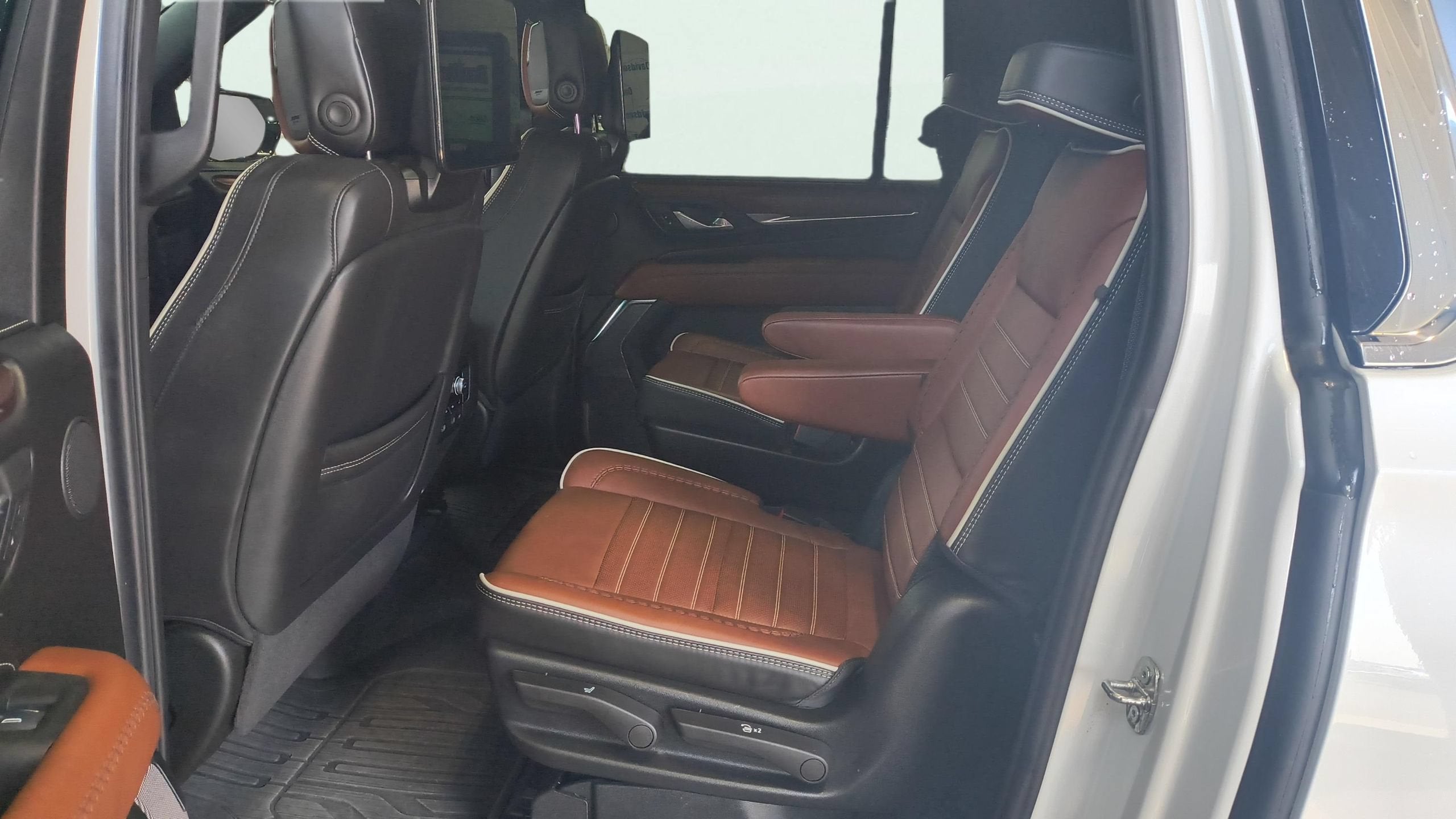 2024 GMC Yukon XL Denali Ultimate