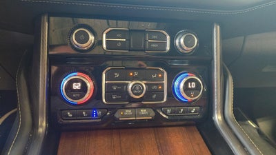 2024 GMC Yukon XL Denali Ultimate