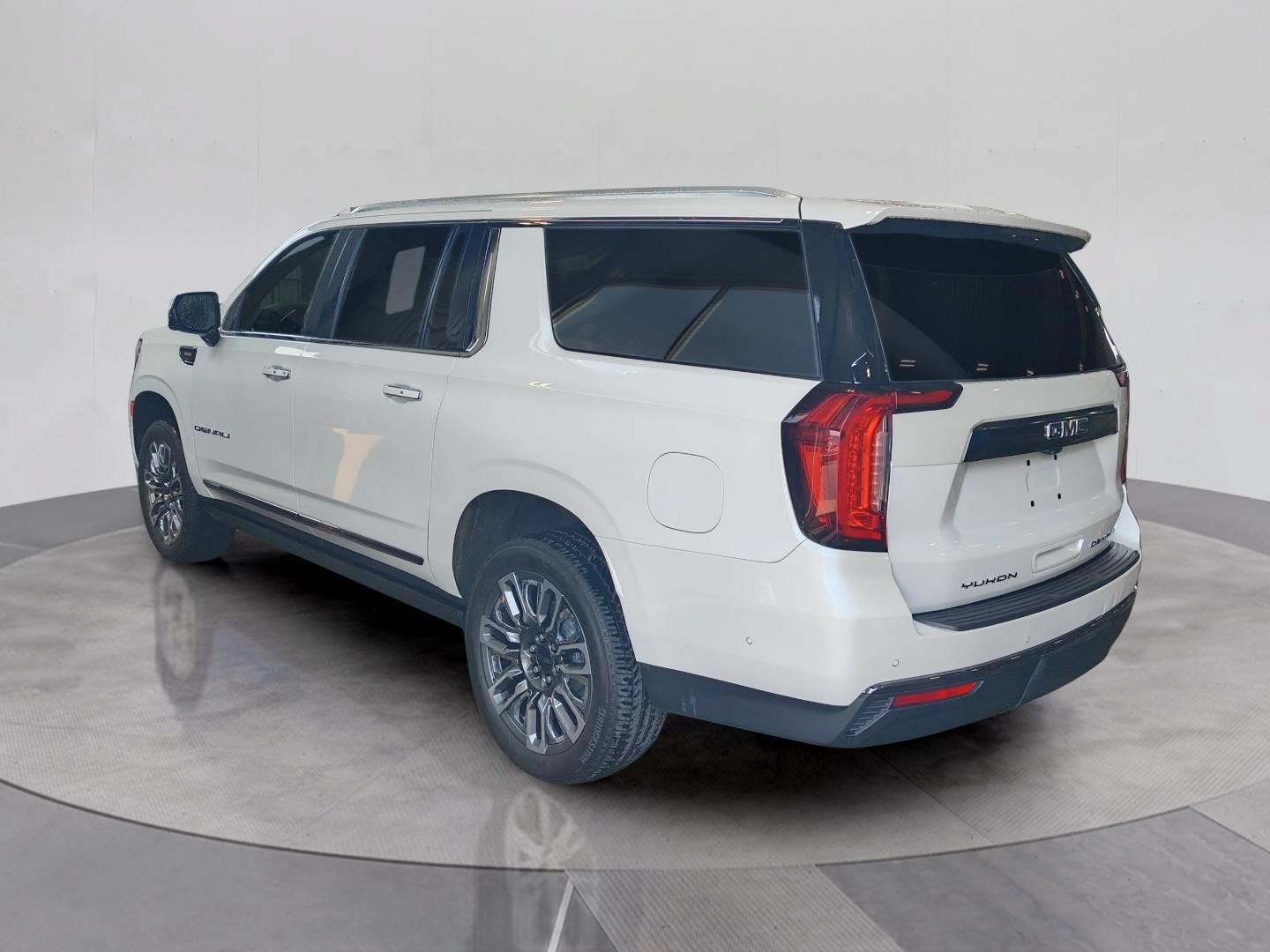 2024 GMC Yukon XL Denali Ultimate