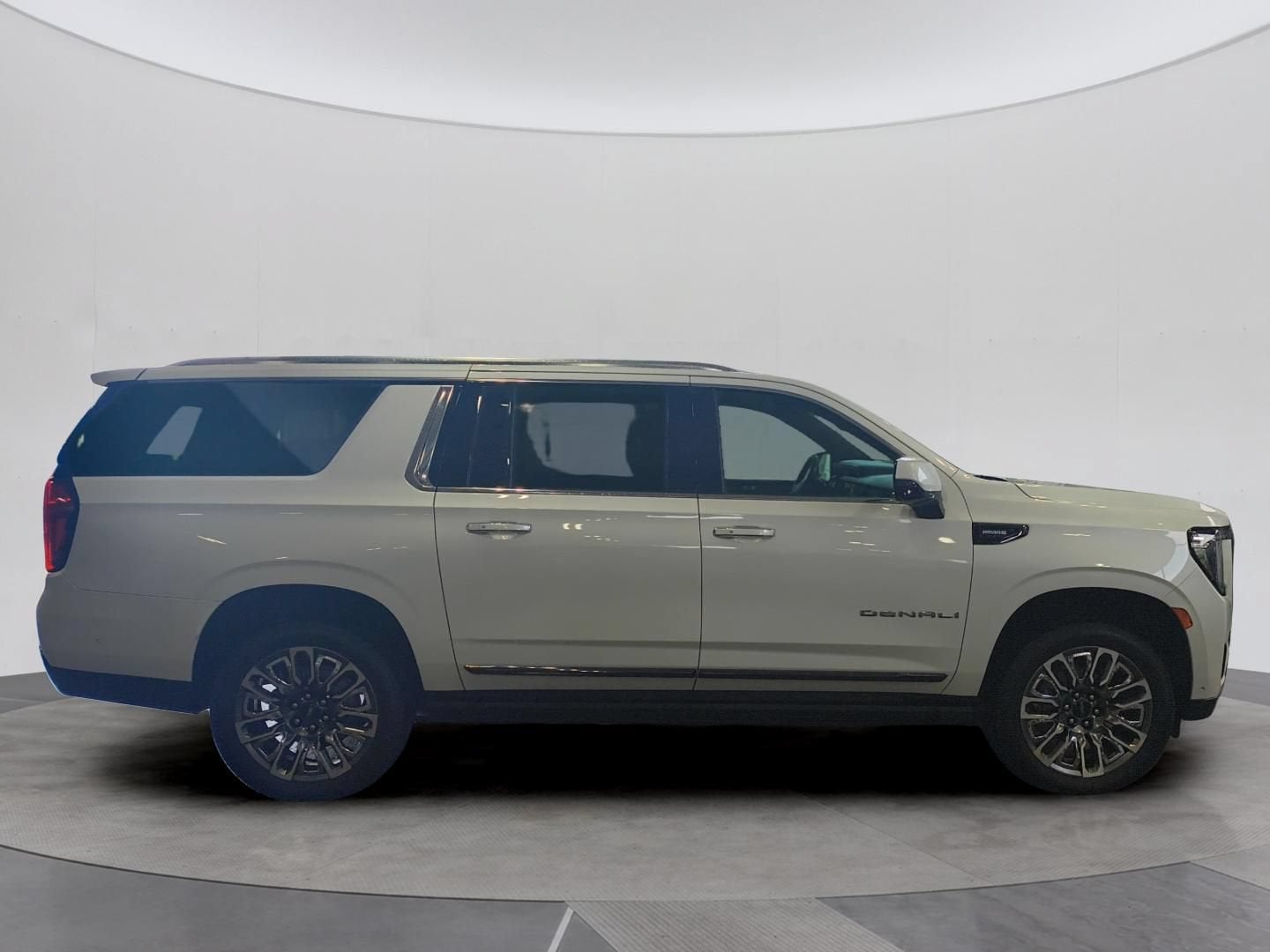 2024 GMC Yukon XL Denali Ultimate