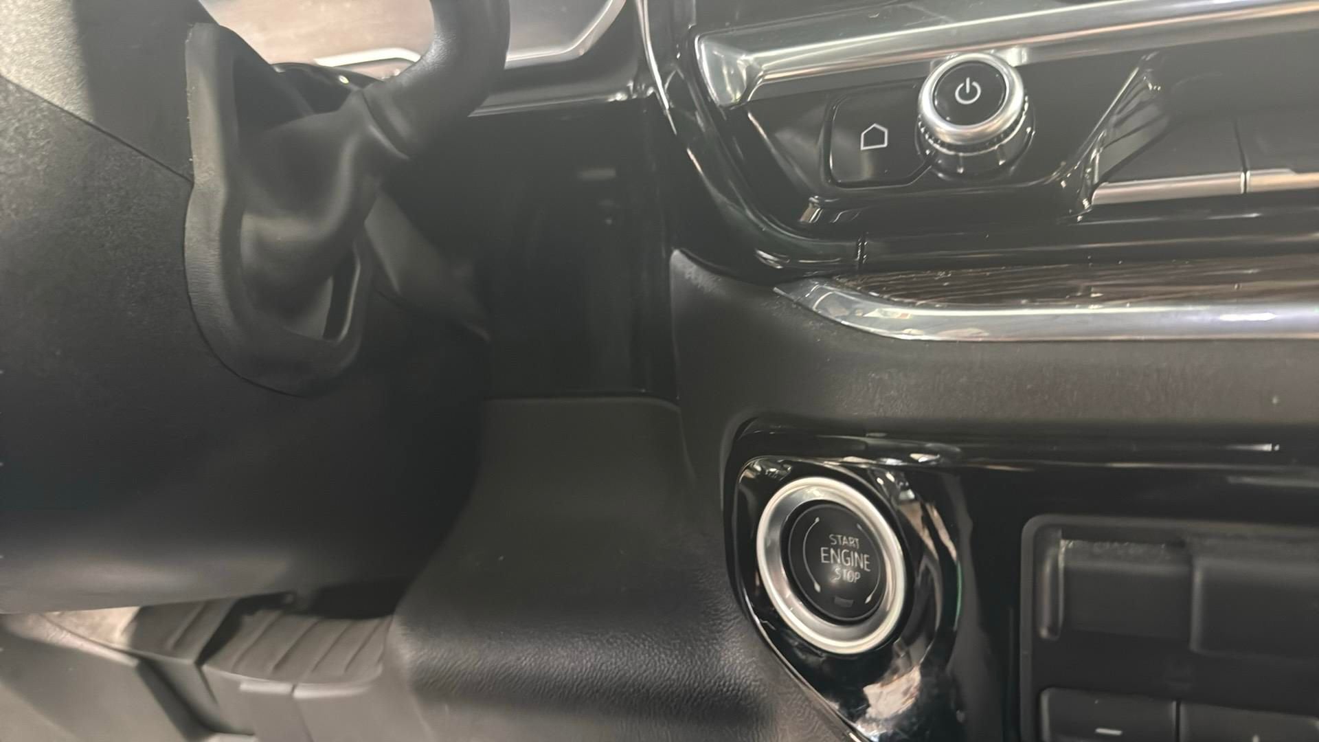 2025 GMC Sierra 3500 HD SLE