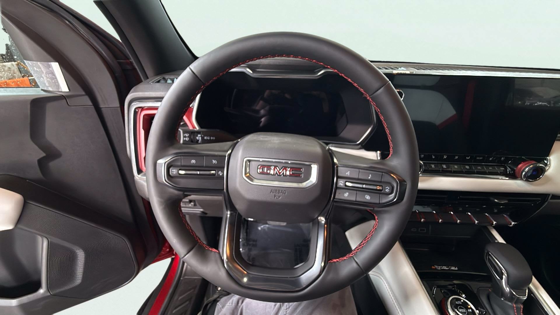 2025 GMC Canyon AT4